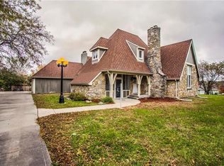 1713 Lexington Rd, Pleasant Hill, MO 64080