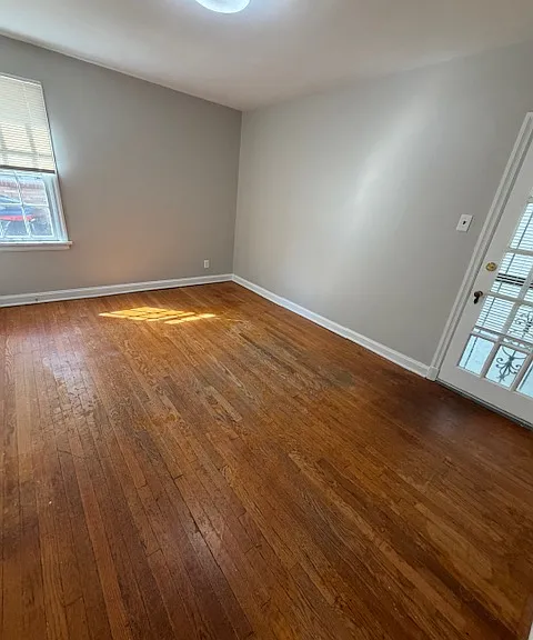 6923 Florian Ave — Photo 9