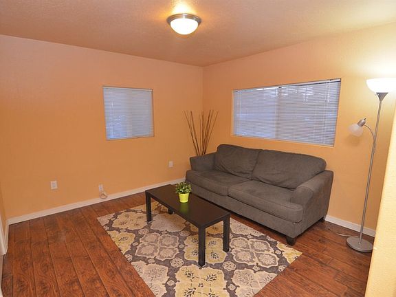 3rd image of 4008 36th St