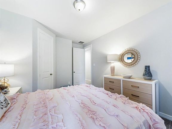 5th image of 21918 King Heights Ln