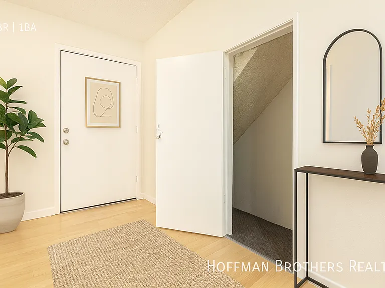 6025 Ernest Ave #11 — Photo 5