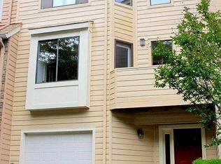 10706 Mist Haven Ter, Rockville, MD 20852