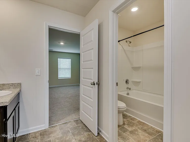 1147 Sims Dr — Photo 40
