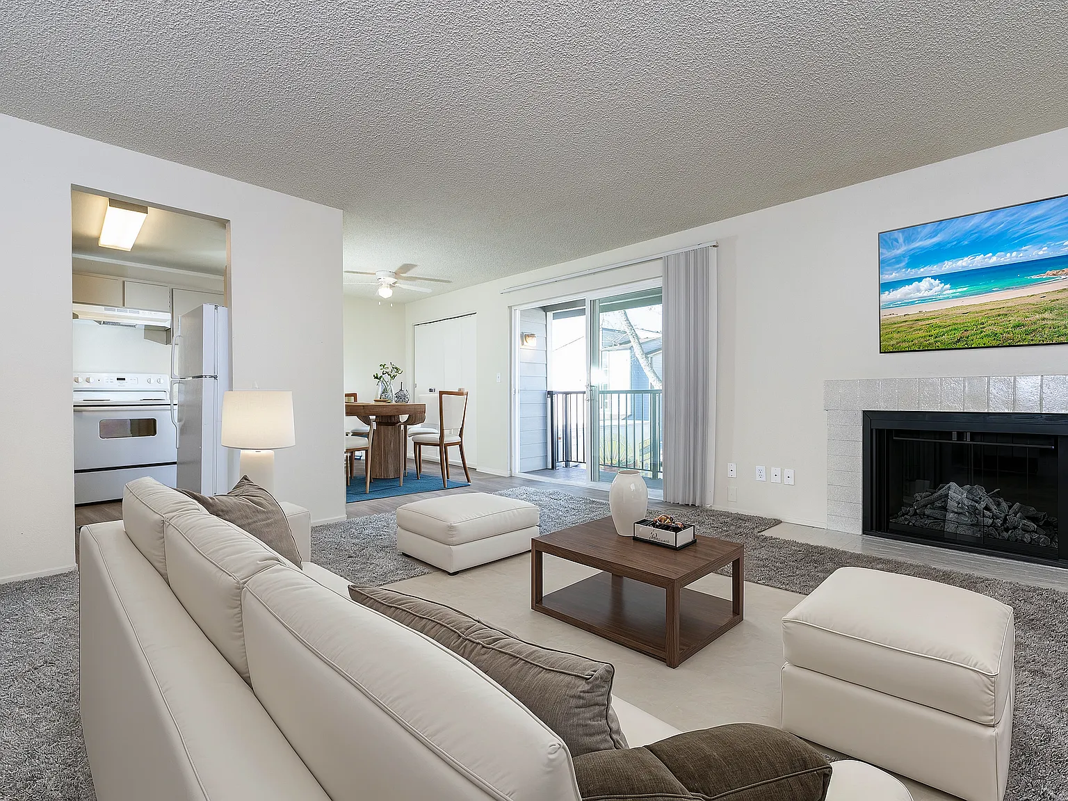 Steele Manor Apartments — Photo 3