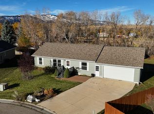 33 Sand Turn Ct, Dayton, WY 82836