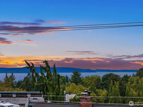 550 Paradise Lane #B201, Edmonds, WA 98020