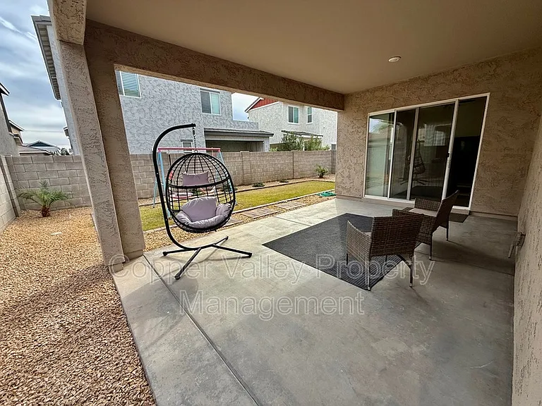 15971 N 74th Ln — Photo 11