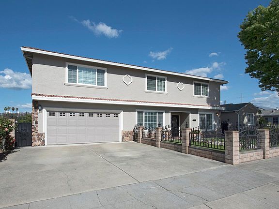 3rd image of 1442 N San Pedro St