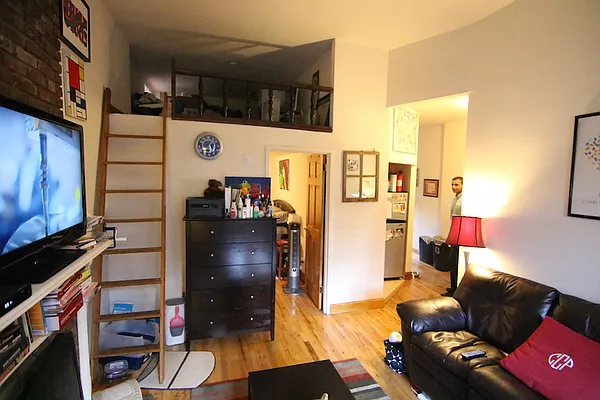 Rented by Guidance Realty Corp. | media 15