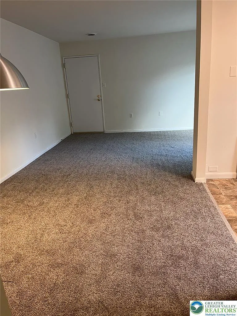 2 bed, 2.0 bath, 800 sqft, $1,795 — Photo 4