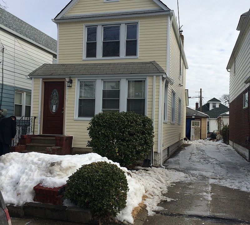 1st image of 16704 118th Ave