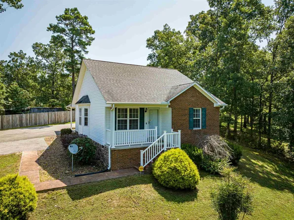 455 Madison Cir, Parsons, TN 38363
