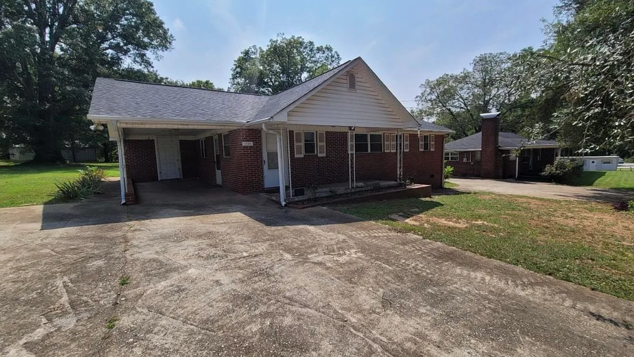 2 bed, 1.5 bath, 1080 sqft, $1,500 — Photo 1
