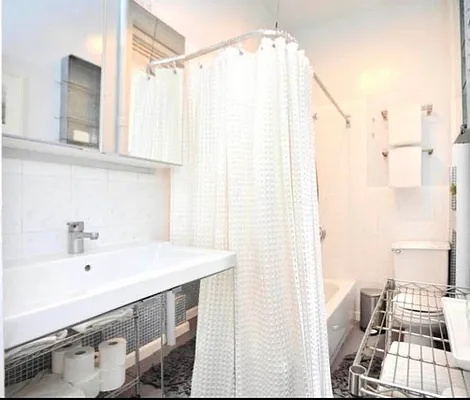 Rented by Jonis Realty | media 11