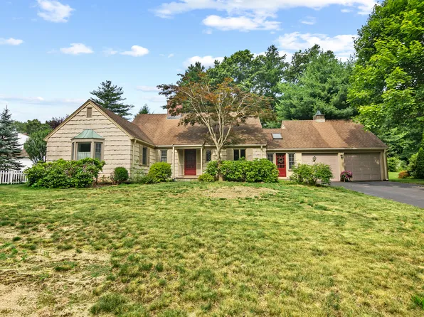 108 Brookside Drive, West Hartford, CT 06107