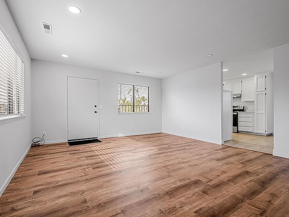 5th image of 206 Leibrandt Ave APT D