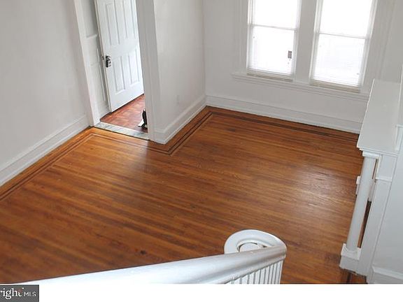 3rd image of 5450 Norfolk St