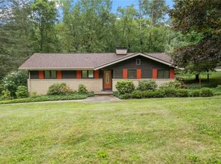 603 Greenspring Dr, Gibsonia, PA