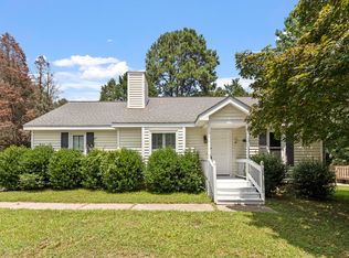 5809 Iris Lake Ct, Raleigh, NC 27604