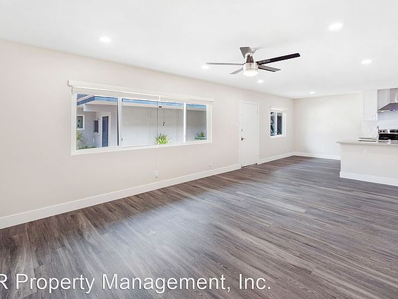 5th image of 1761 Park Ave APT E