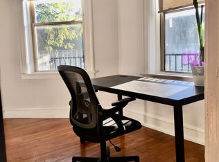 5235 N Damen Ave APT 2, Chicago, IL 60625