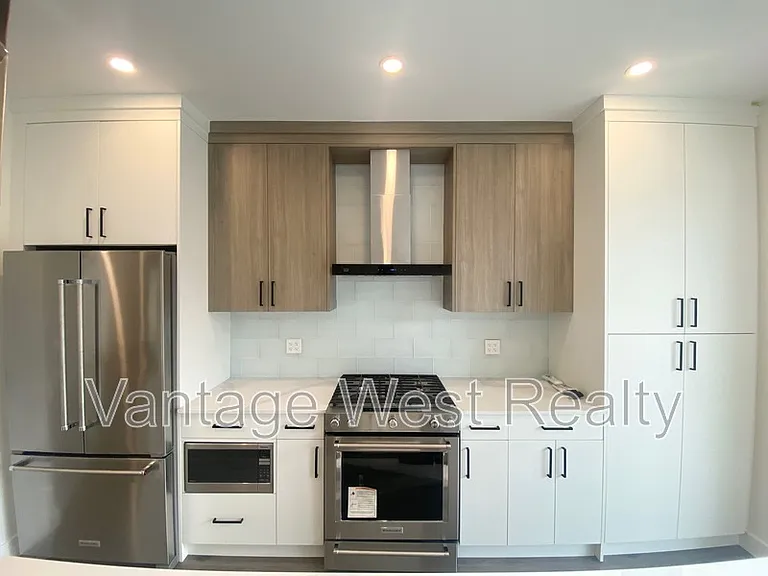 867 Morrison Ave #4 — Photo 9