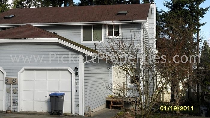 1st image of 13218 Lakeridge Cir NW