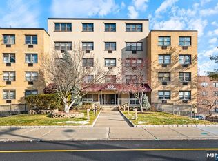 300 Lookout Ave APT C4, Hackensack, NJ 07601