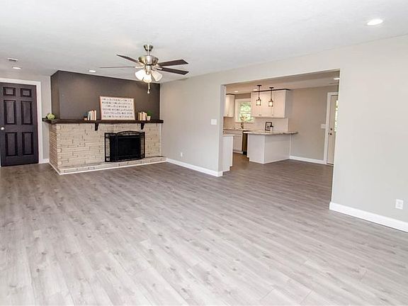 4th image of 4192 Dunsmere Dr