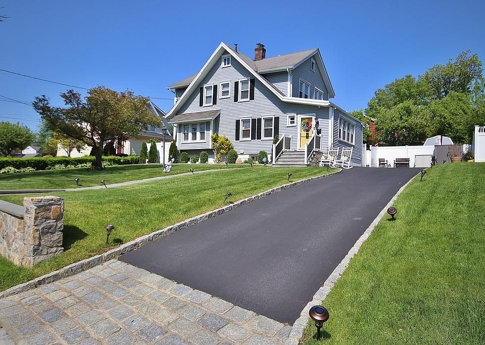 1st image of 315 Glen Avenue