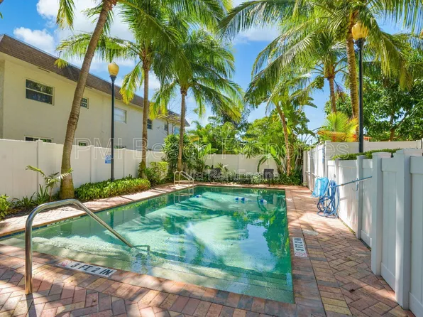 3438 NE 13th Ave, Fort Lauderdale, FL 33334