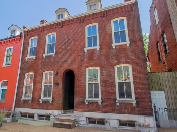 1006 Russell Blvd, Saint Louis, MO 63104