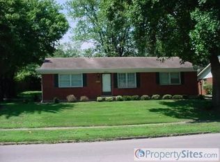 3411 Greentree Rd, Lexington, KY 40517