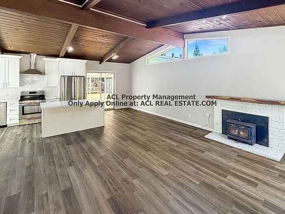 5th image of 18372 Joseph Dr