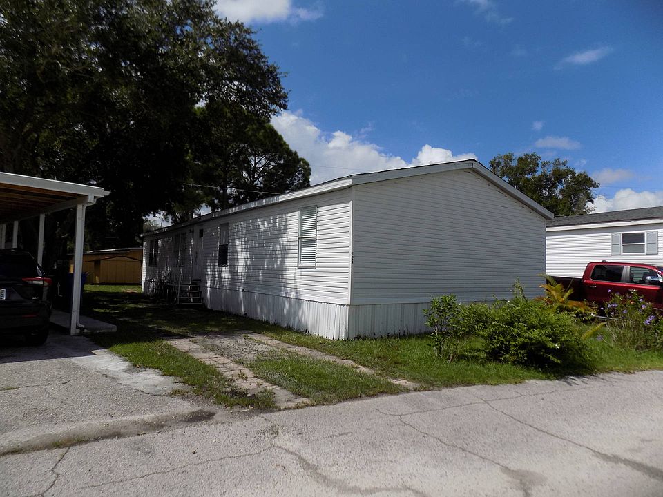 1st image of 124 Newbury Dr