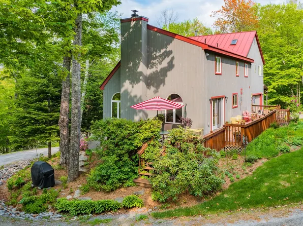 81 Edie Lane, Jamaica, VT 05343