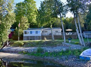 98 Cedar Ln, Willsboro, NY 12996