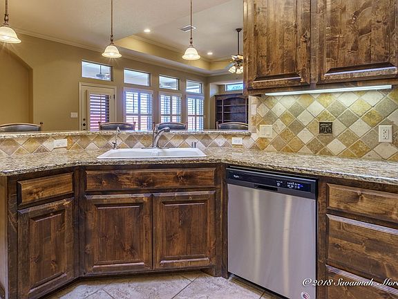 4th image of 5004 Coquina Ct