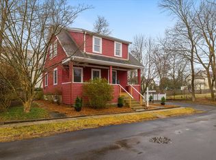 6 Woods Ct, Natick, MA 01760