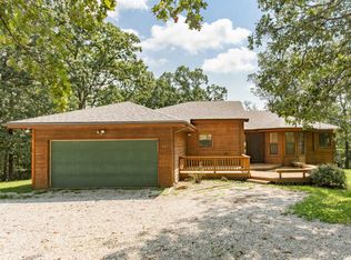 467 Monarch Dr, Marshfield, MO 65706