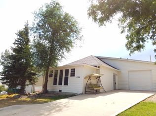 1306 4th Ave, Belle Fourche, SD 57717