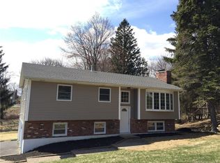 52 Barnum Rd, New Fairfield, CT 06812