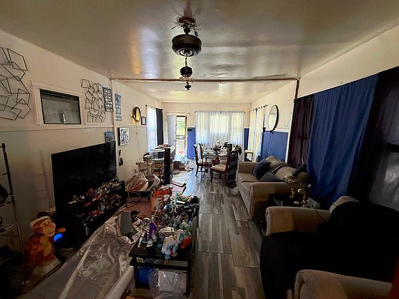 3rd image of 10756 S Eggleston Ave