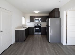 Modern Ocean Beach 1 Bed/1 Bath Apartment ~ Pet Friendly, 1/2 Block to Beach!, San Diego, CA 92107