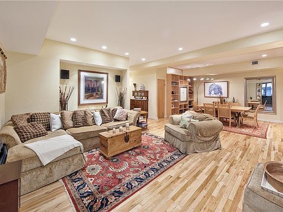 4th image of 176 Broadway APT 5D