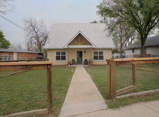 605 E 7th St, Georgetown, TX 78626