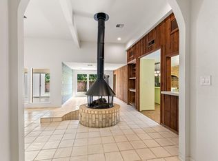 2619 Briarpark Dr, Houston, TX 77042