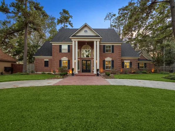 1715 Scenic Shore Dr, Kingwood, TX 77345