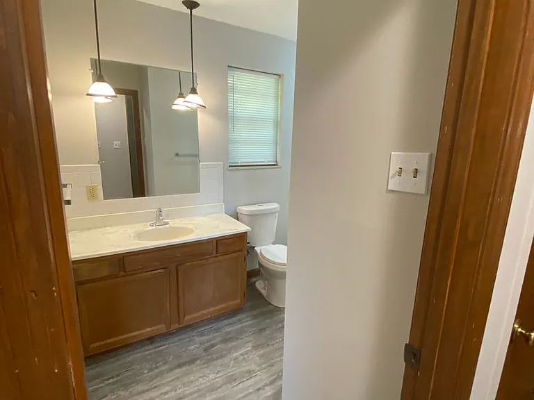 906 Flanders Ln NW — Photo 13
