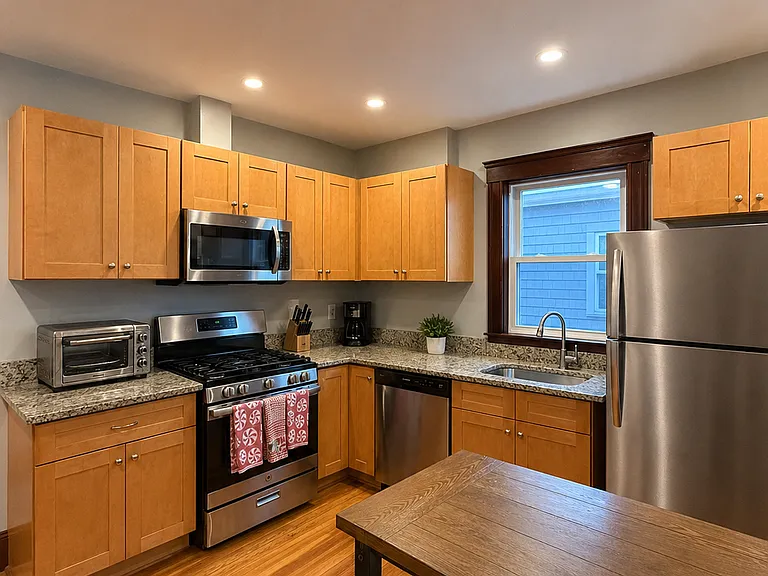 21 Berwick Rd — Photo 2